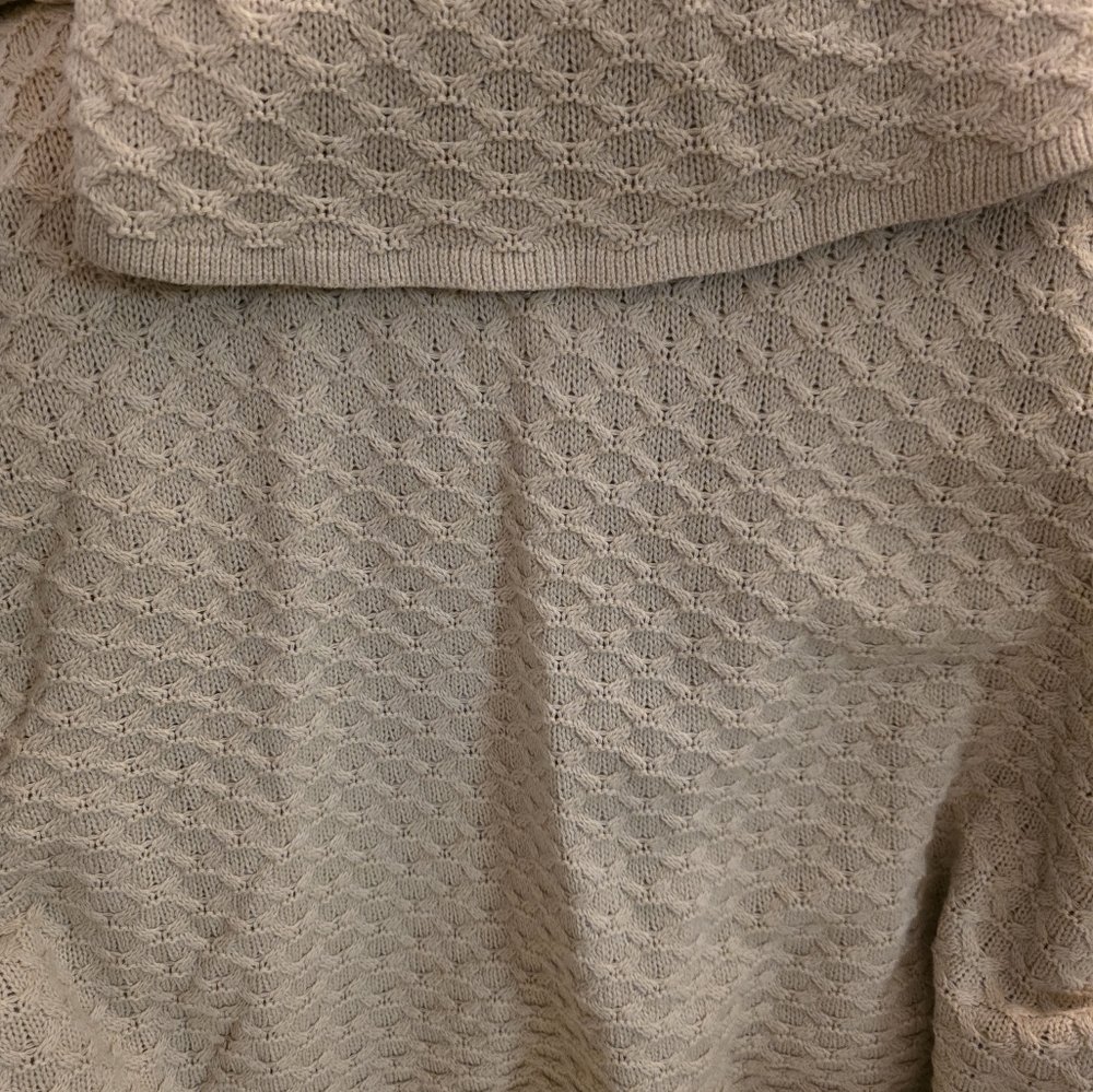 Elegant Cream Knit Sweater